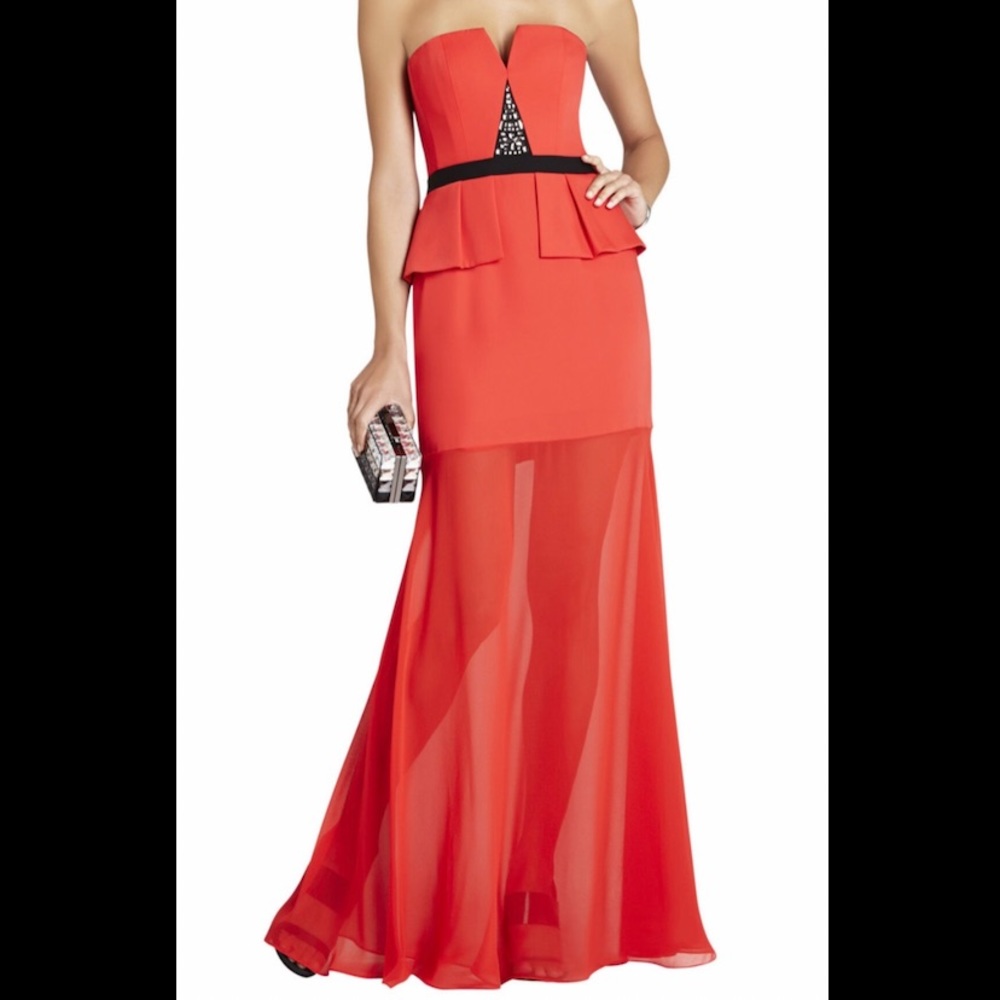 BCBGMAXAZRIA NEW! With tag.Sz 6 Red Strapless Gown